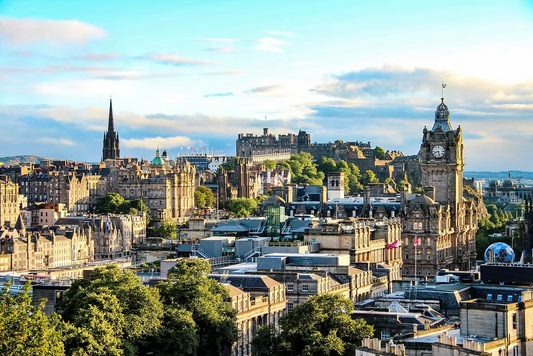 Edimburgo: I Muri che Raccontano Leggende